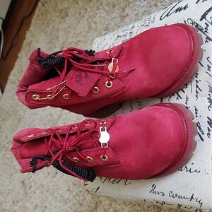 Red Timberland Boots ♥️